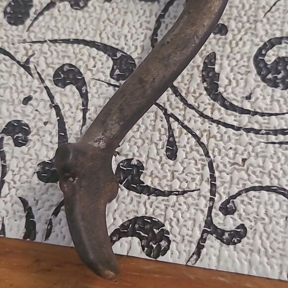 Vintage Metal Pot Belly Stove Tool - Picture 3 of 6